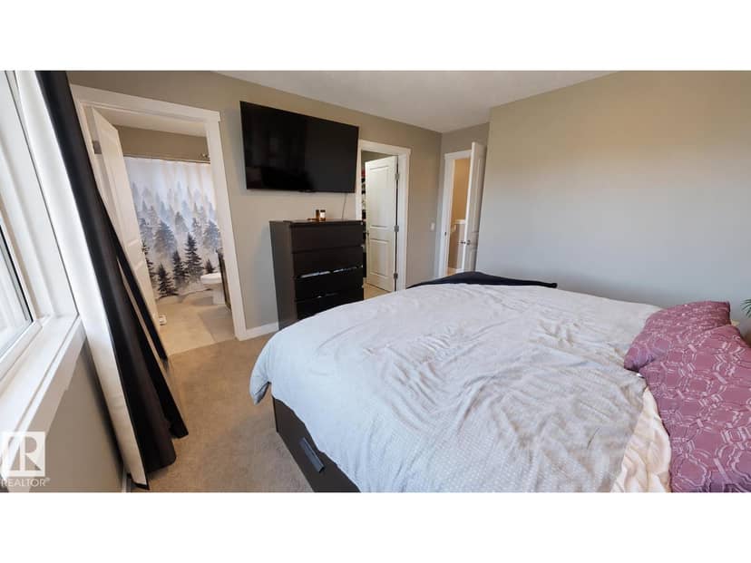 7016 Eton BV — photo 13 of 25