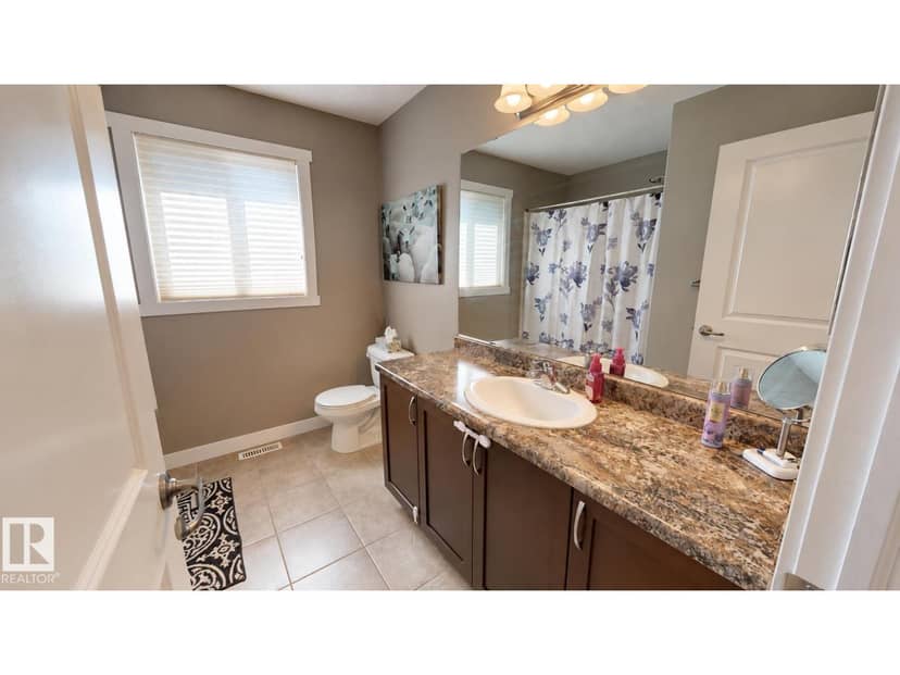 7016 Eton BV — photo 17 of 25