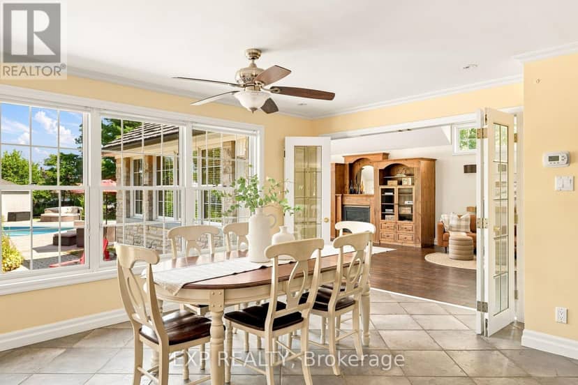 290 Bridgeport Road E — photo 12 of 40