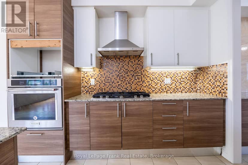 190 Lyle Drive — photo 10 of 40