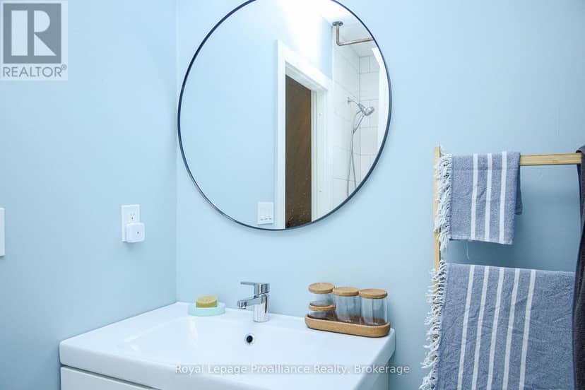 5097 Stirling-Marmora Road — photo 38 of 40