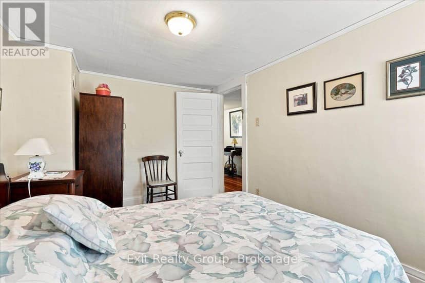 28 Lorne Avenue — photo 32 of 40