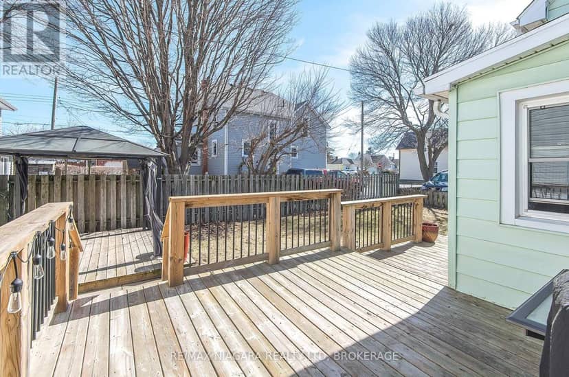 9 Beech Street — photo 9 of 28