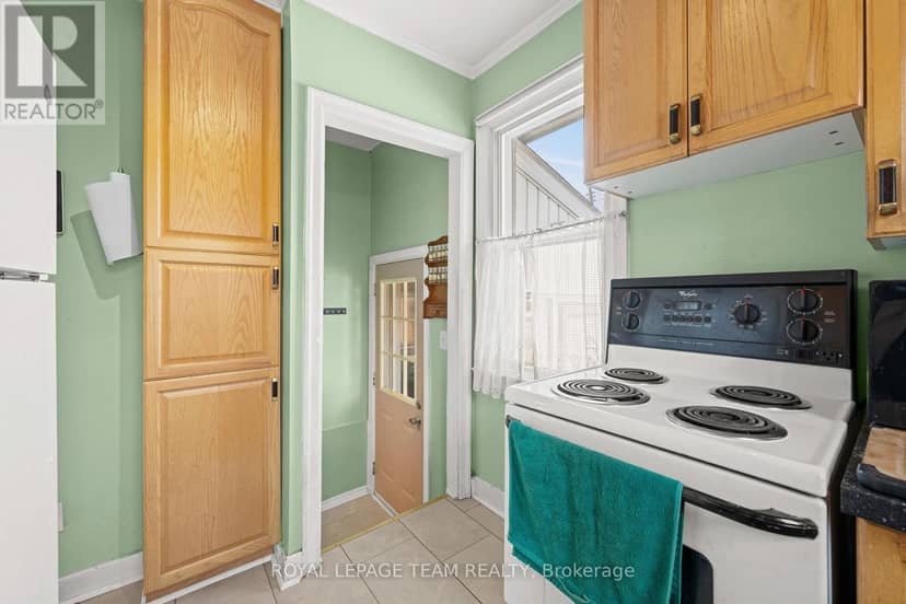 1123 Secord Avenue — photo 17 of 39