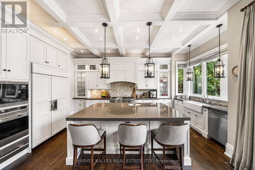 6 Vesta Drive, Toronto, photo 8