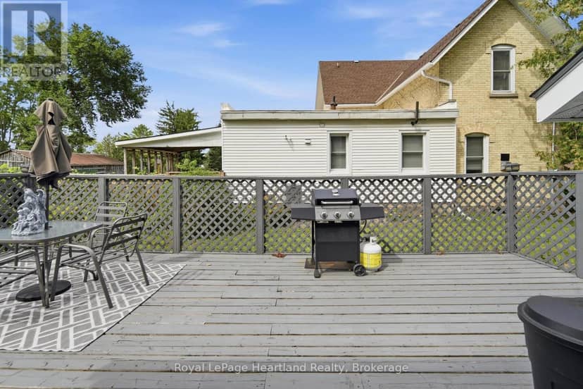 409 Gypsy Lane — photo 31 of 39