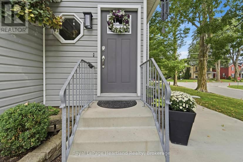 409 Gypsy Lane, North Huron, photo 5
