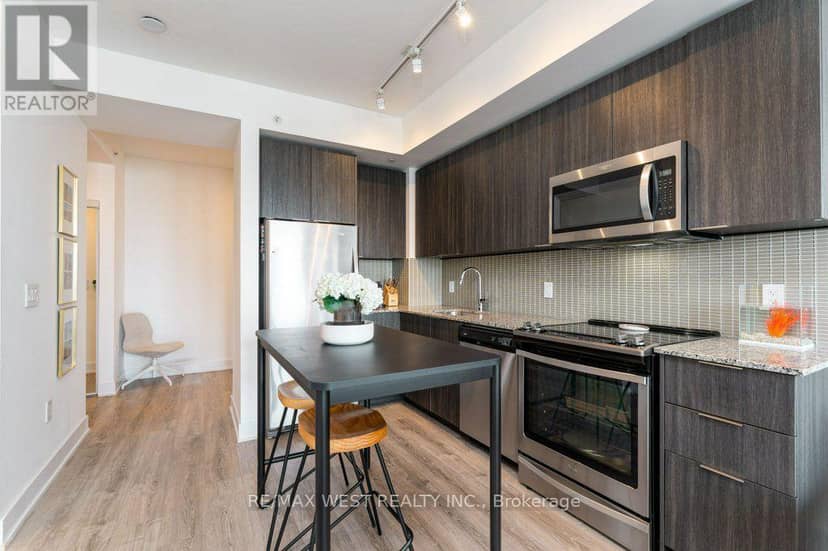 3206 - 20 Shore Breeze Drive — photo 7 of 33