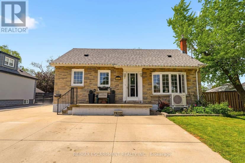 191 Millen Road — photo 1 of 34