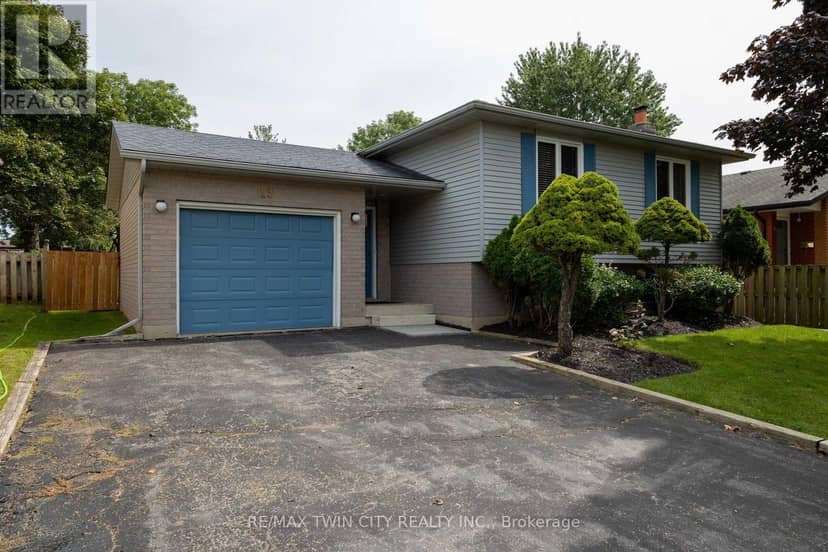13 Forest Drive — photo 4 of 21