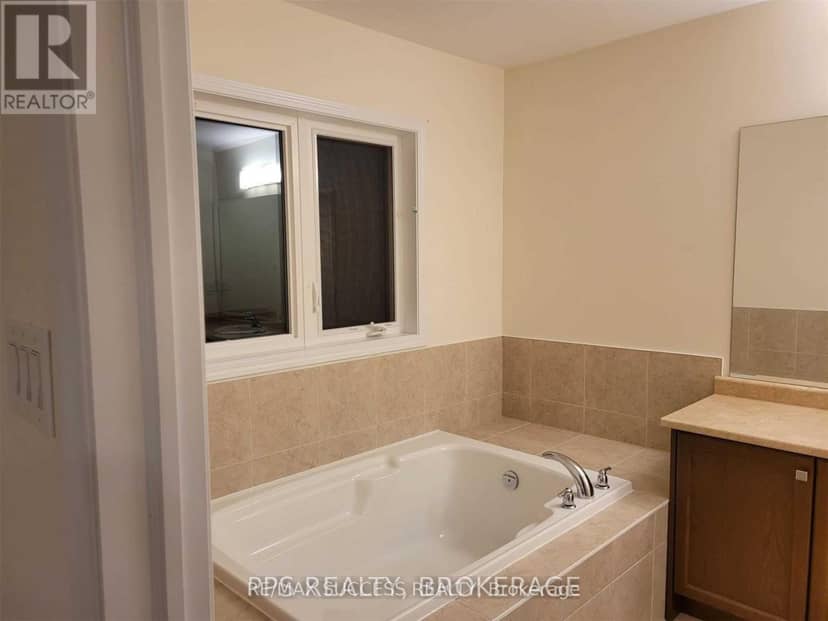7916 Odell Crescent — photo 28 of 40