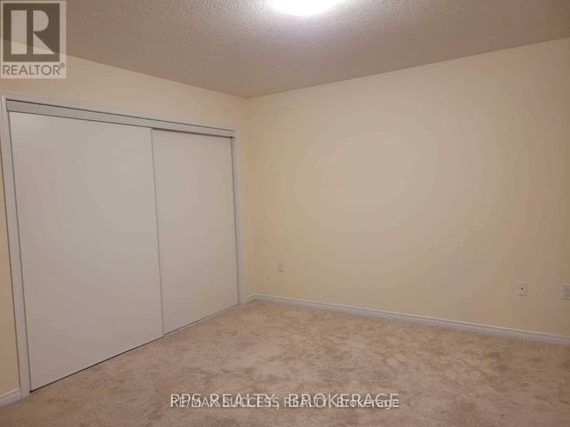 7916 Odell Crescent — photo 31 of 40