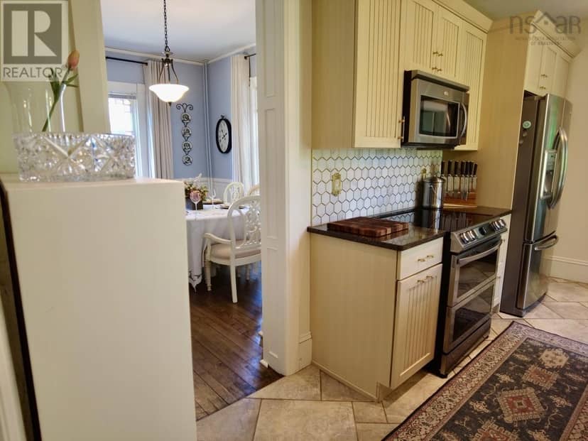 18 Stanley Street — photo 23 of 40
