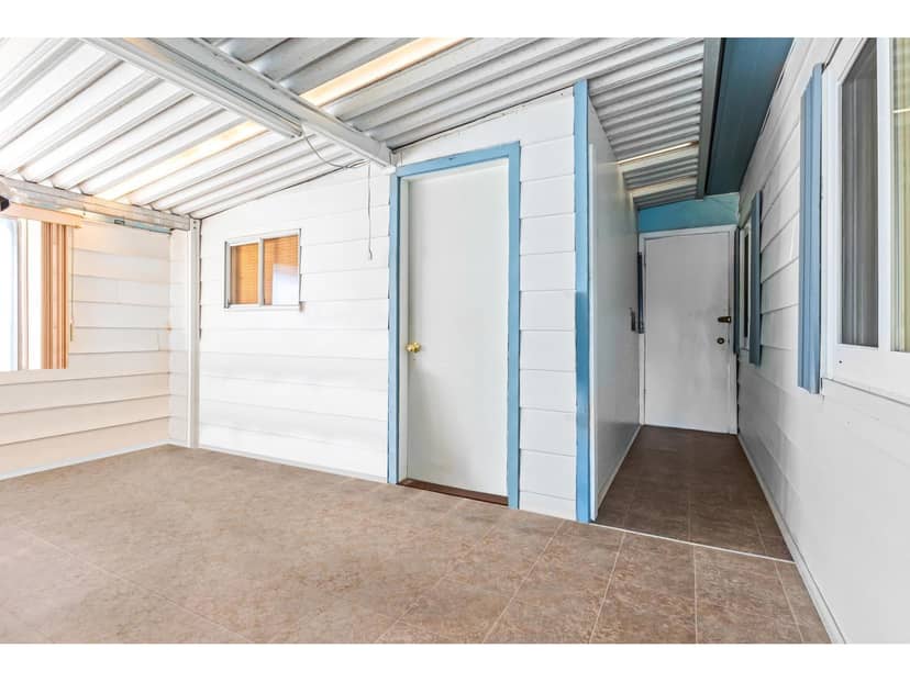 15869 YORKSHIRE PLACE, Surrey, photo 5