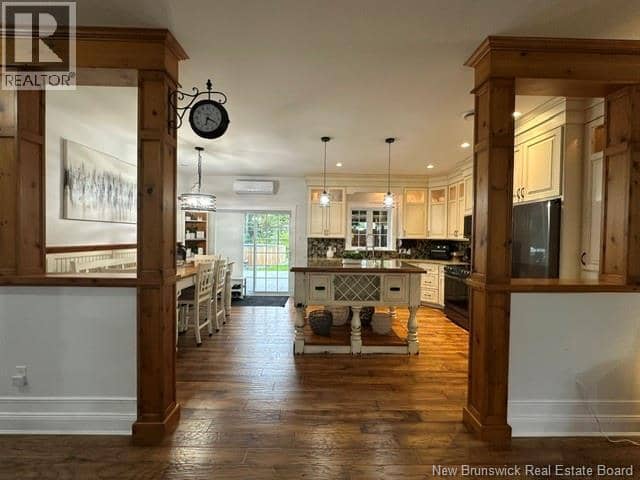 23 Highfield Road — photo 13 of 27