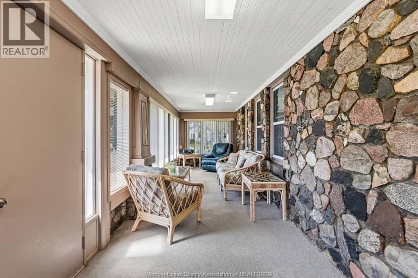 28 Albert Street — photo 2 of 40