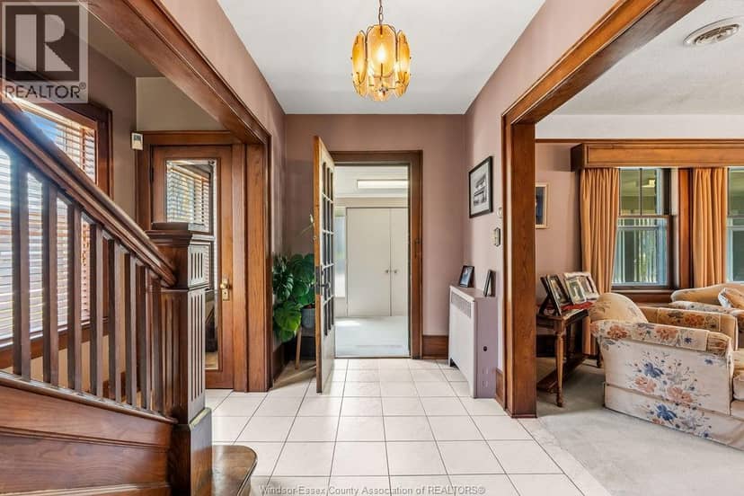 28 Albert Street — photo 3 of 40