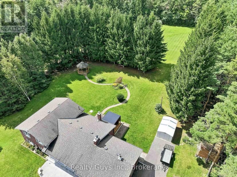 498 Ava Crescent — photo 4 of 40