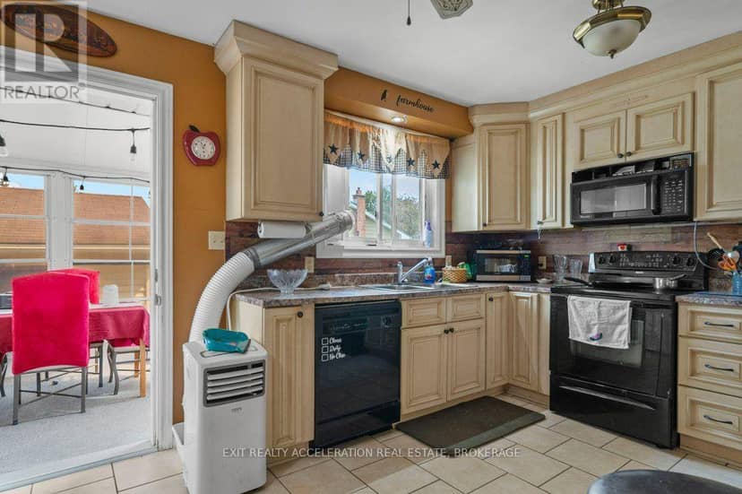 231 Camden Road — photo 12 of 40