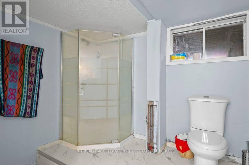 231 Camden Road — photo 38 of 40