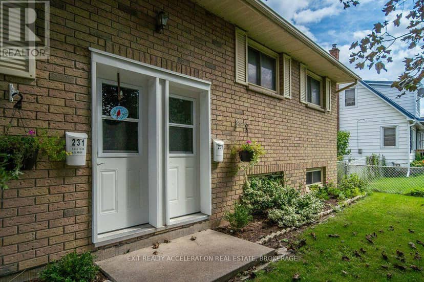 231 Camden Road — photo 4 of 40