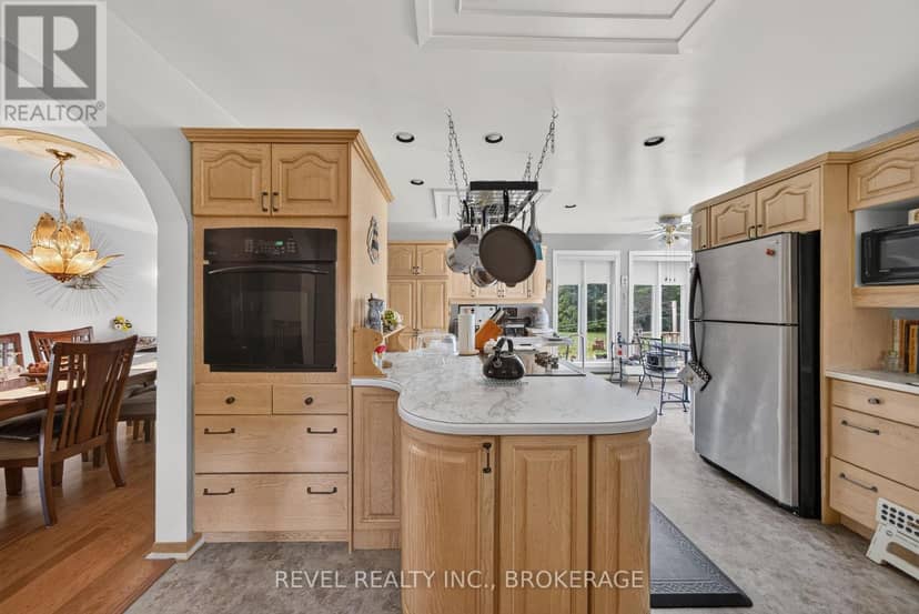4453 Latimer Road — photo 19 of 40