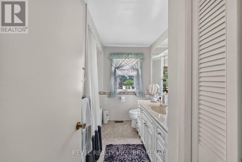 4453 Latimer Road — photo 27 of 40