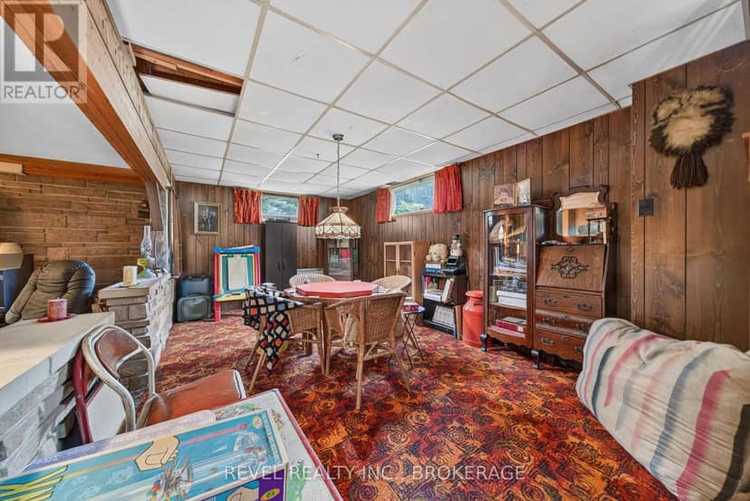4453 Latimer Road — photo 33 of 40