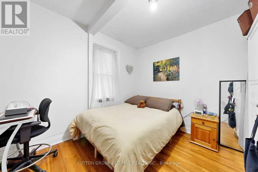 1060 College Street — photo 19 of 40
