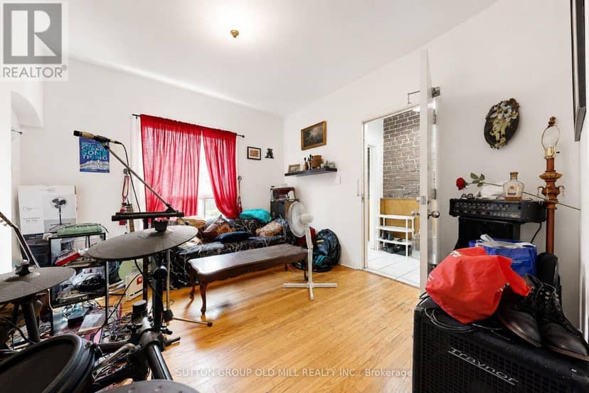 1060 College Street, Toronto, photo 5