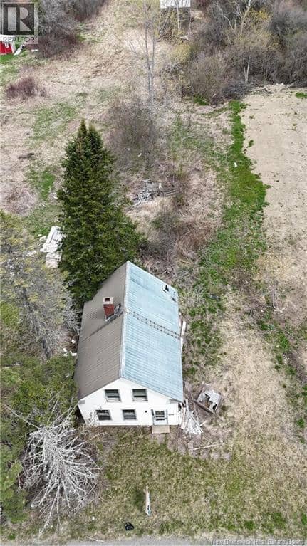 903 Benton Road — photo 8 of 40