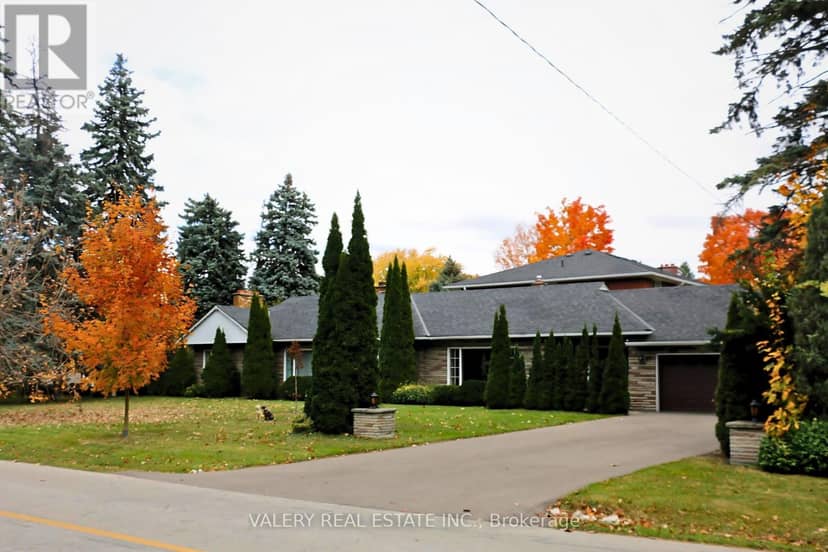 87 Cedar Brae Boulevard SE — photo 1 of 10