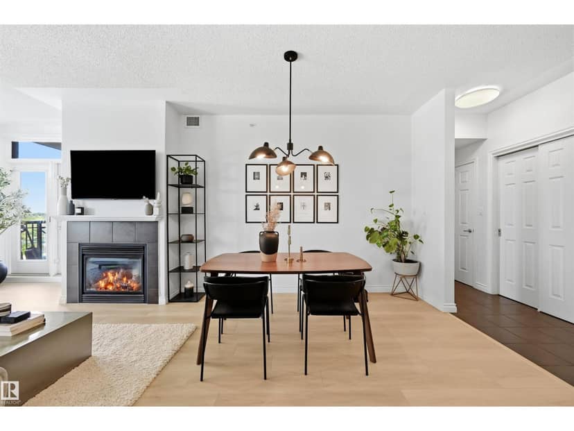 #503 9020 Jasper Av NW, Edmonton, photo 2