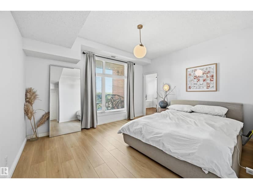#503 9020 Jasper Av NW — photo 34 of 40