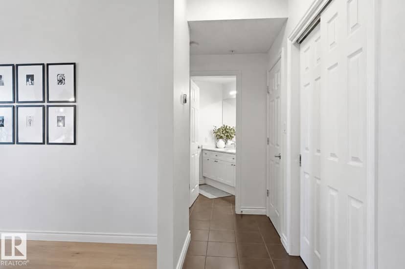 #503 9020 Jasper Av NW — photo 31 of 40