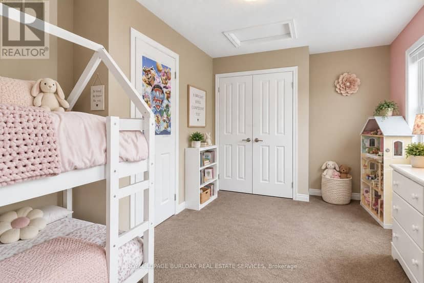13 - 4165 Upper Middle Road — photo 18 of 26