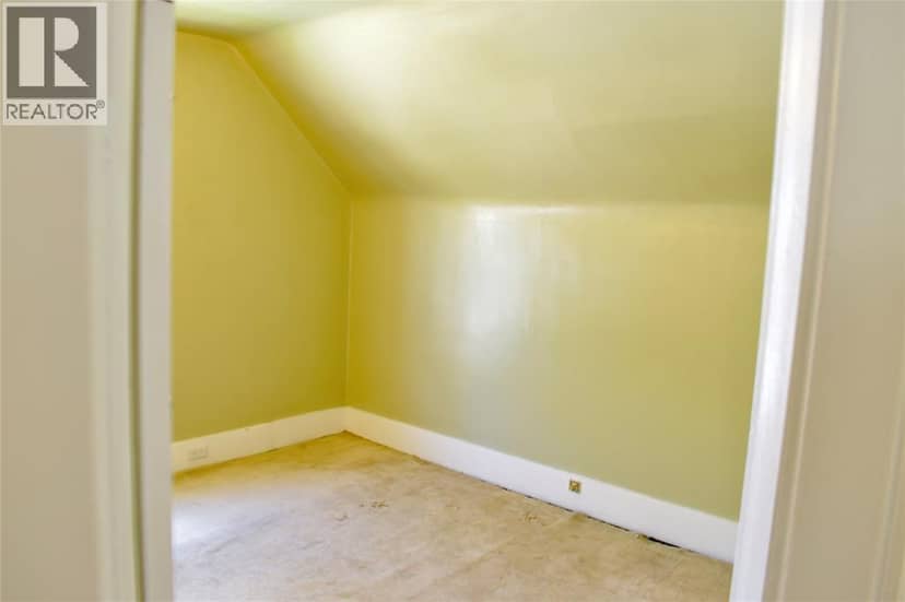 431 George STREET — photo 13 of 17