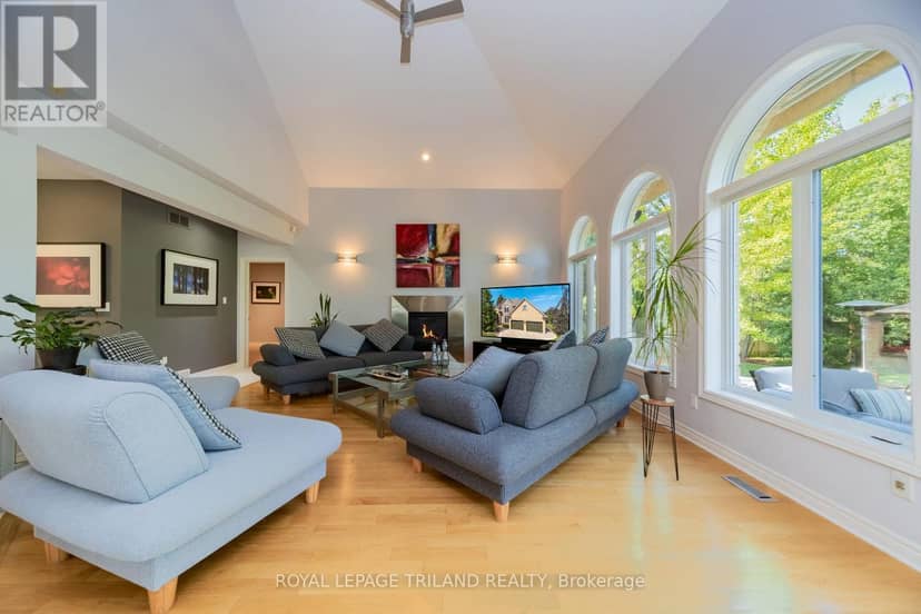 1833 Standfield Road — photo 13 of 40