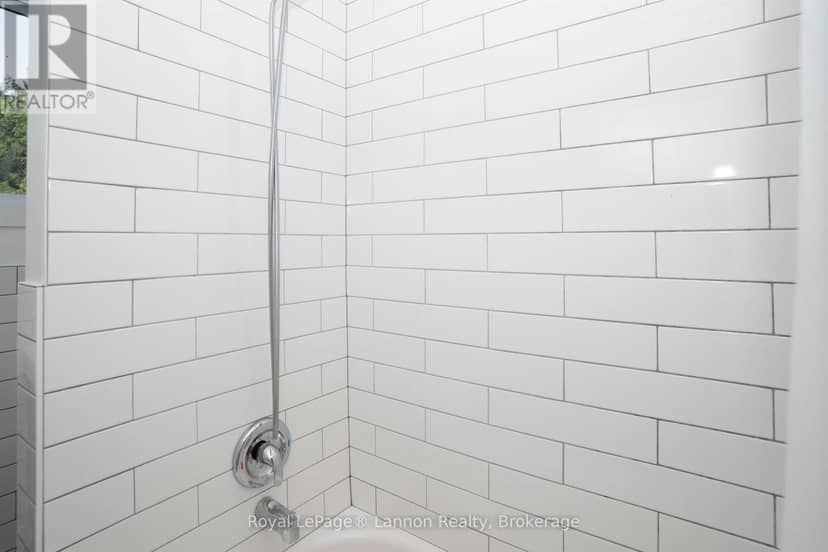 92 Jean Street — photo 34 of 40