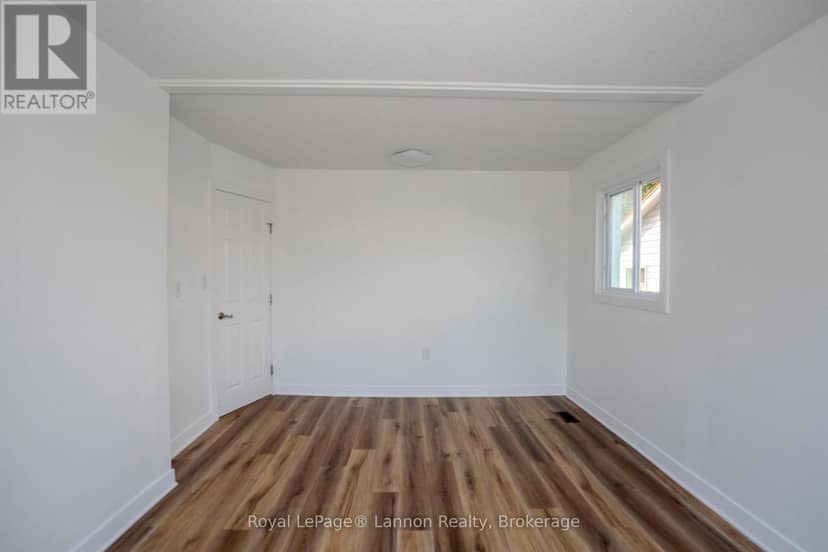 92 Jean Street — photo 21 of 40