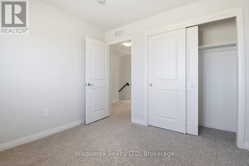 29 Bur Oak Drive — photo 20 of 26