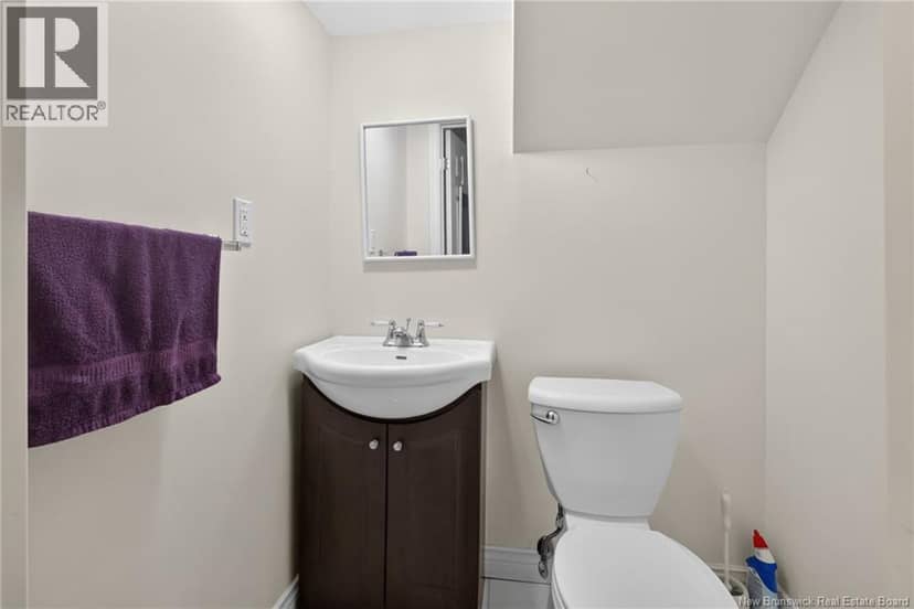 230 MacBeath Avenue — photo 32 of 40