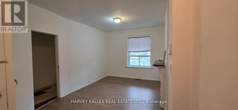 1767 Dufferin Street — photo 12 of 14