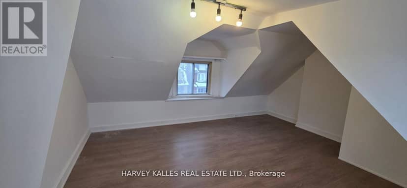 1767 Dufferin Street — photo 3 of 14