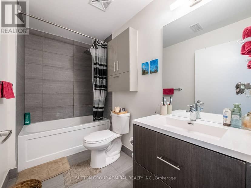 101 - 188 Fairview Mall Drive — photo 18 of 40
