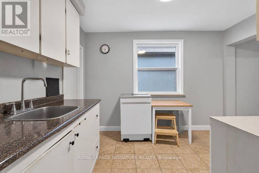 121 Preston Street — photo 11 of 24