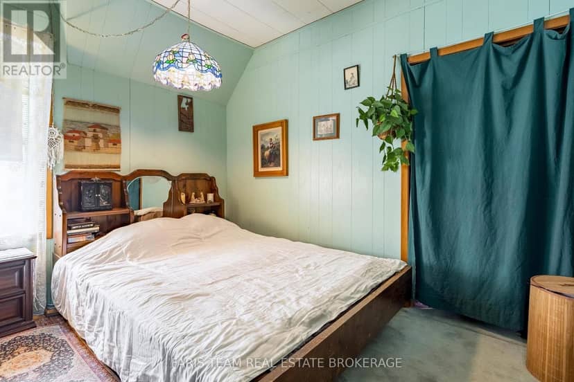 338 Gloucester Street — photo 17 of 39