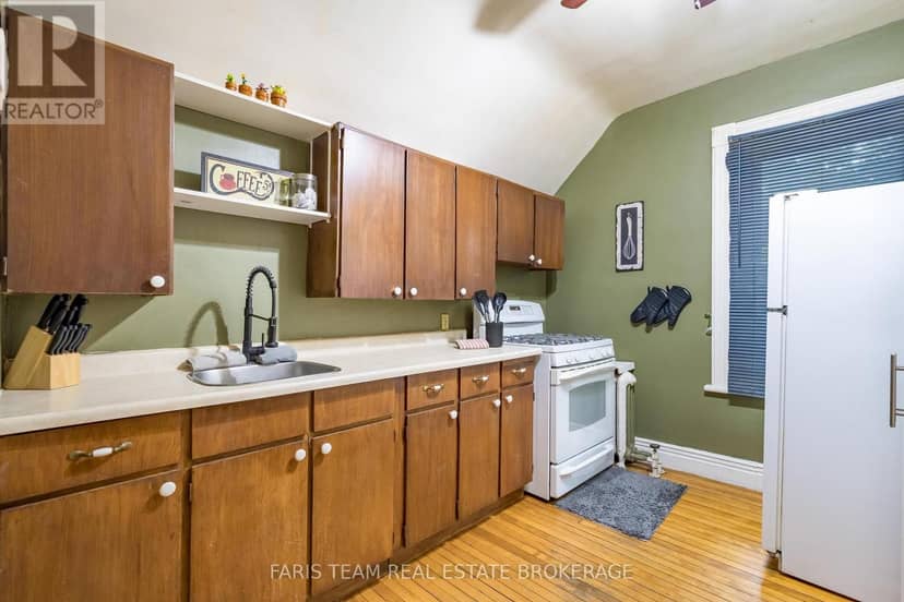 338 Gloucester Street — photo 22 of 39