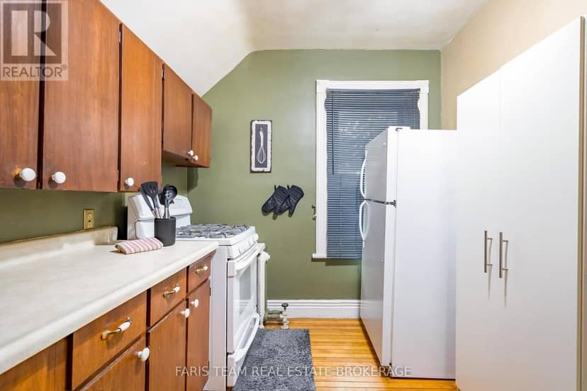 338 Gloucester Street — photo 23 of 39