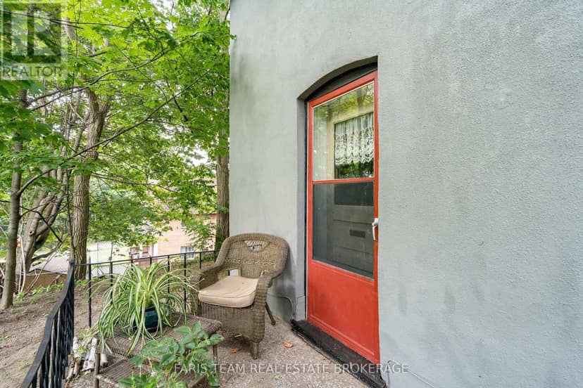 338 Gloucester Street — photo 30 of 39